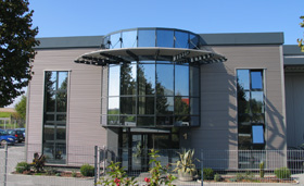 Blick auf das Firmengebäude